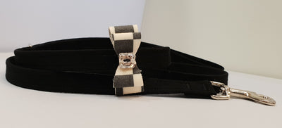 Black Microsuede 1/2" x 4' Leash - Windsor Bow